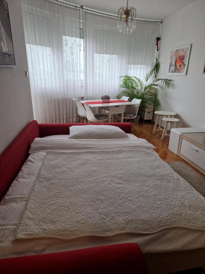 "Apartment Zagreb Idila Center", With A Balcony, Speed Wifi Exteriör bild